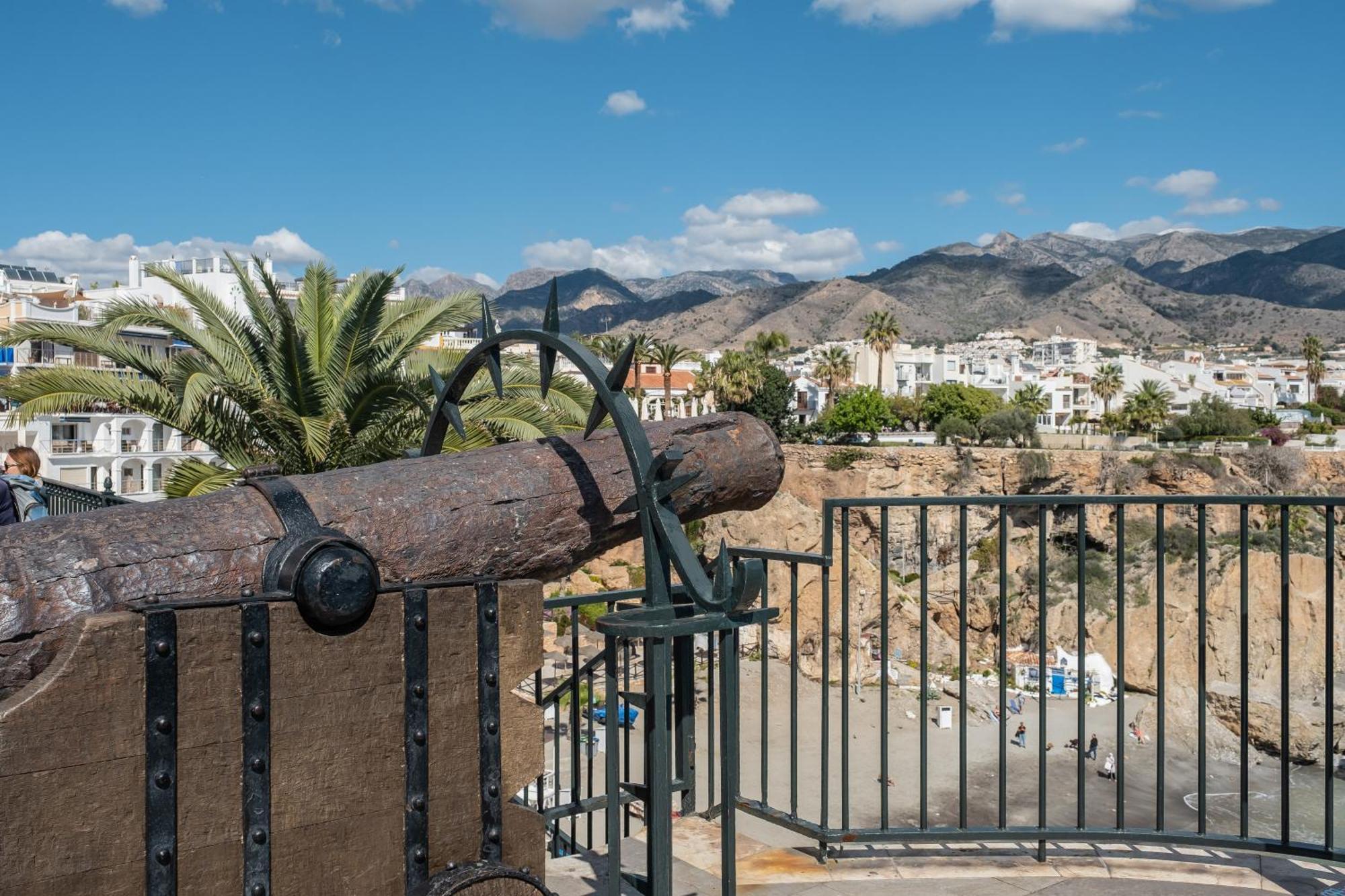 Meraki Nerja Bagian luar foto