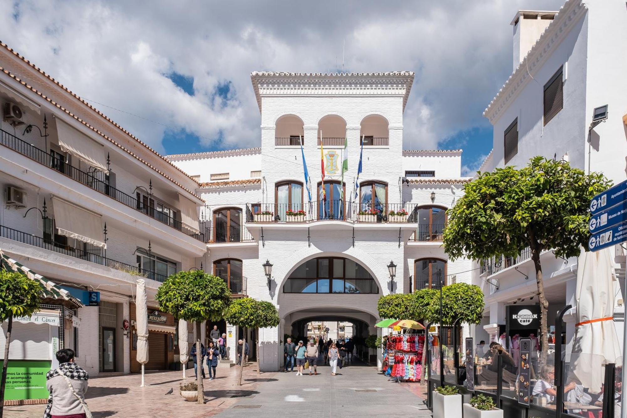 Meraki Nerja Bagian luar foto